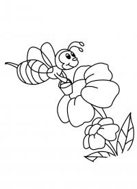 Пчелка  с ведерком летит к цветочку Раскраски красивые цветы